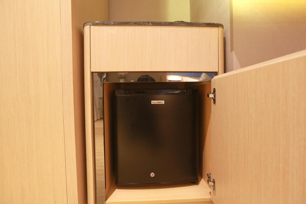 锦江都城酒店海南省政府日月广场免税店 Haikou  Extérieur photo